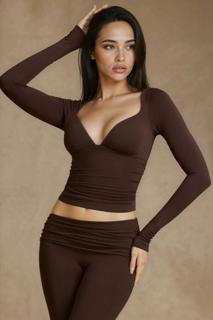 CALI CONTOUR V-NECK TOP