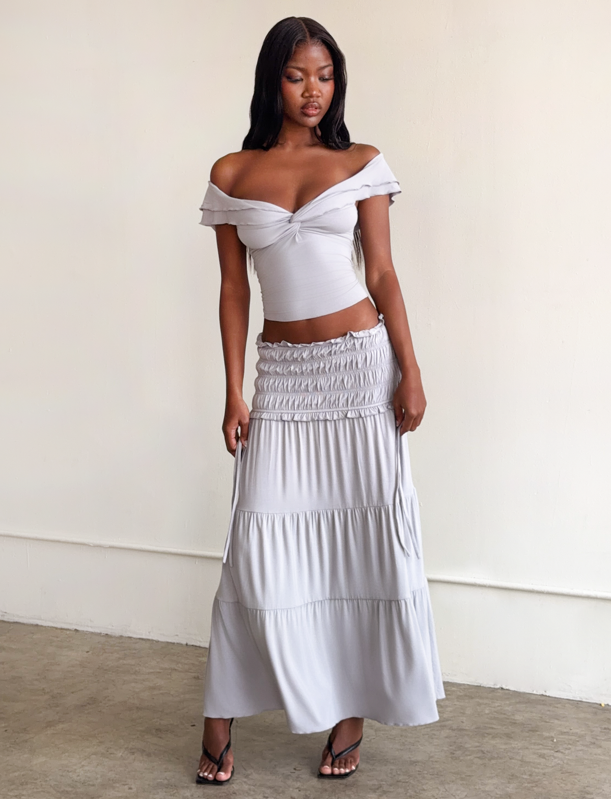 DOVE GREY
