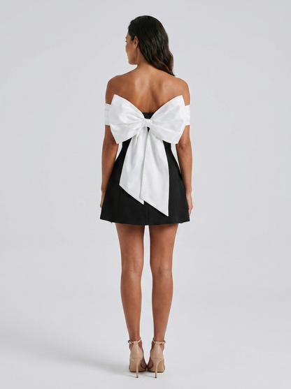 Black/White